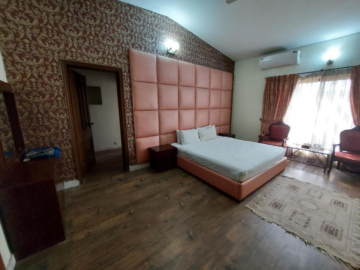 Casa Blanca Boutique Guest House Исламабад Экстерьер фото