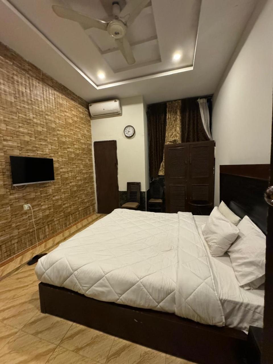 Casa Blanca Boutique Guest House Исламабад Экстерьер фото