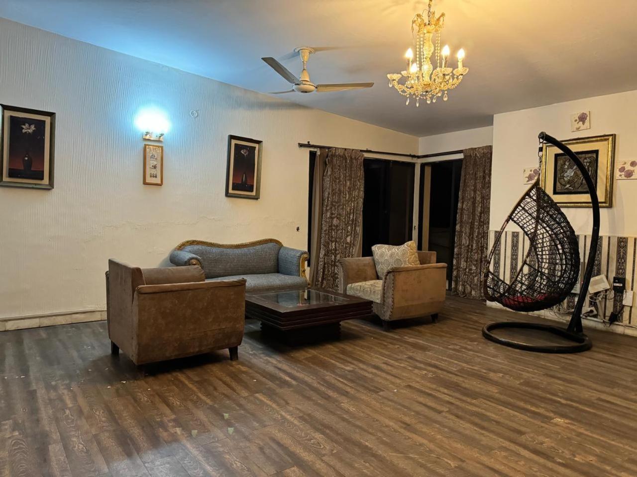Casa Blanca Boutique Guest House Исламабад Экстерьер фото